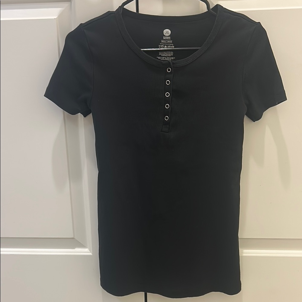 Kindred Bravely Nursing T shirt